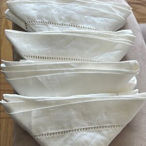 Set of 4 Linen Pottery Barn Napkins